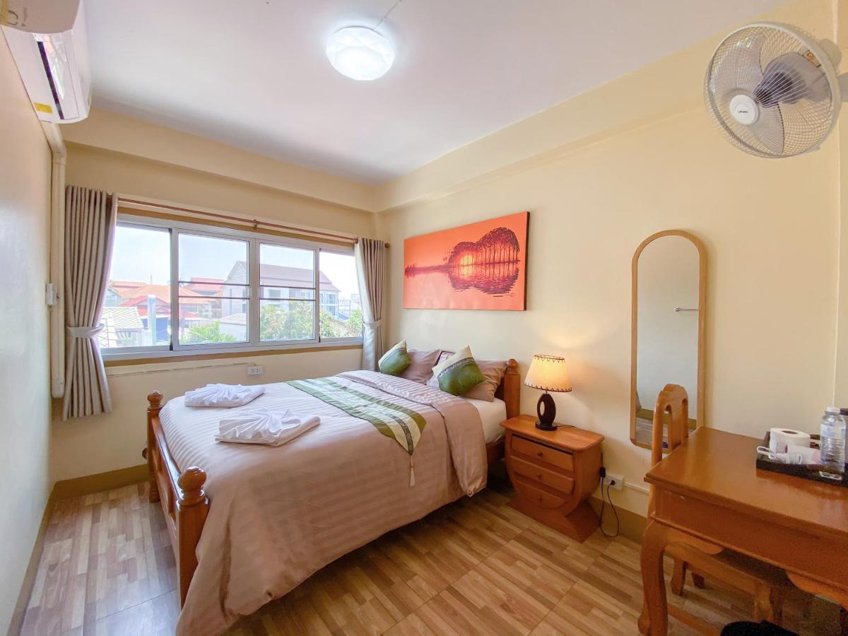 Kavil Guesthouse Чиангмай Екстериор снимка