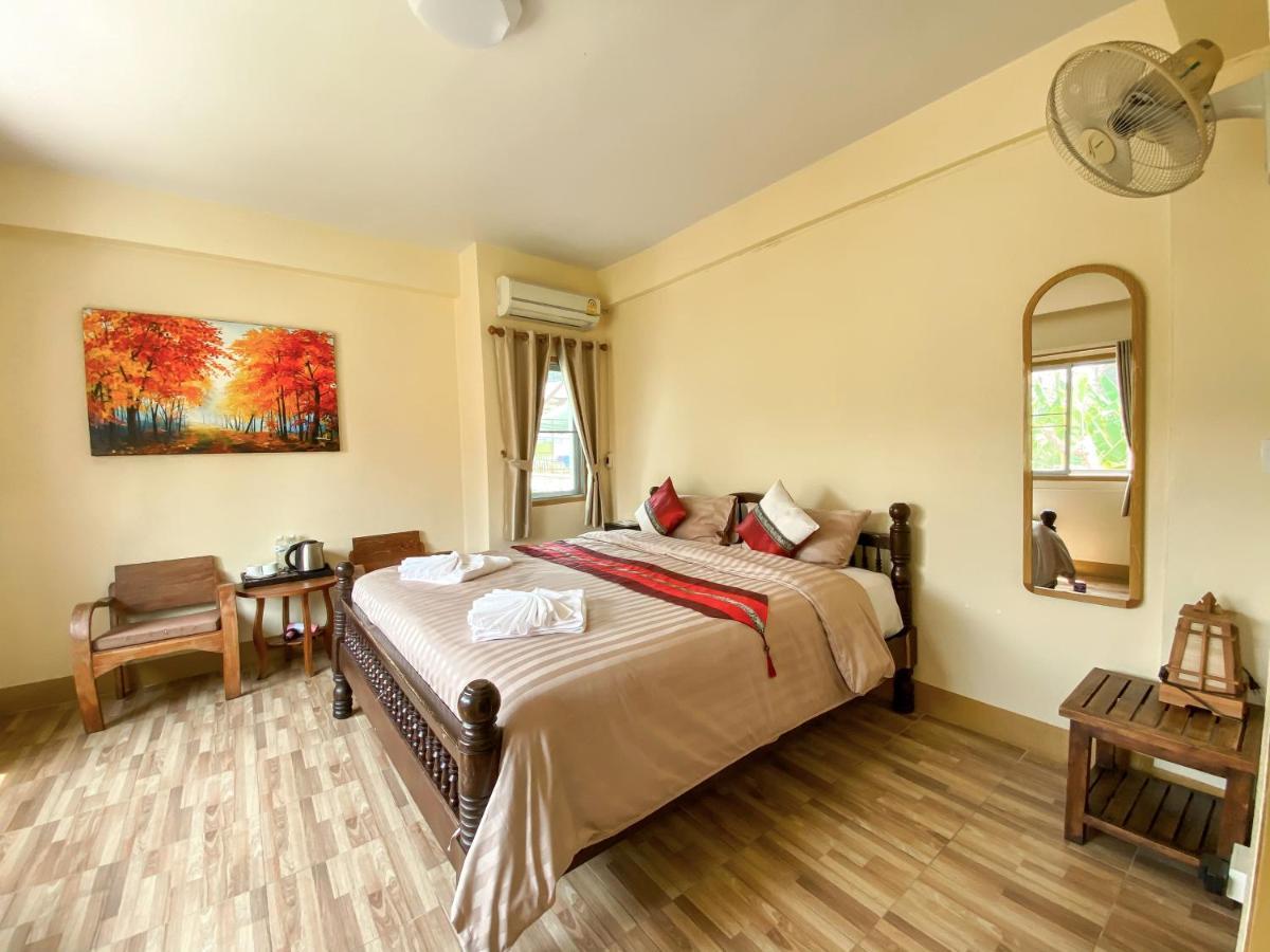 Kavil Guesthouse Чиангмай Екстериор снимка