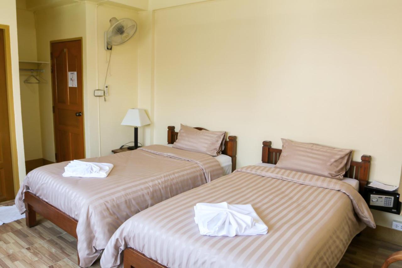 Kavil Guesthouse Чиангмай Екстериор снимка