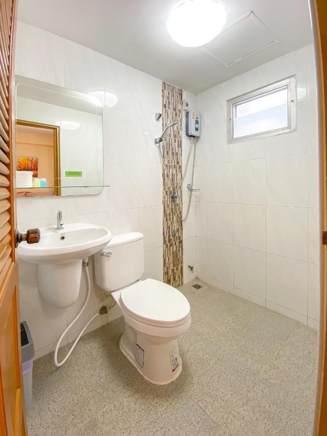 Kavil Guesthouse Чиангмай Екстериор снимка