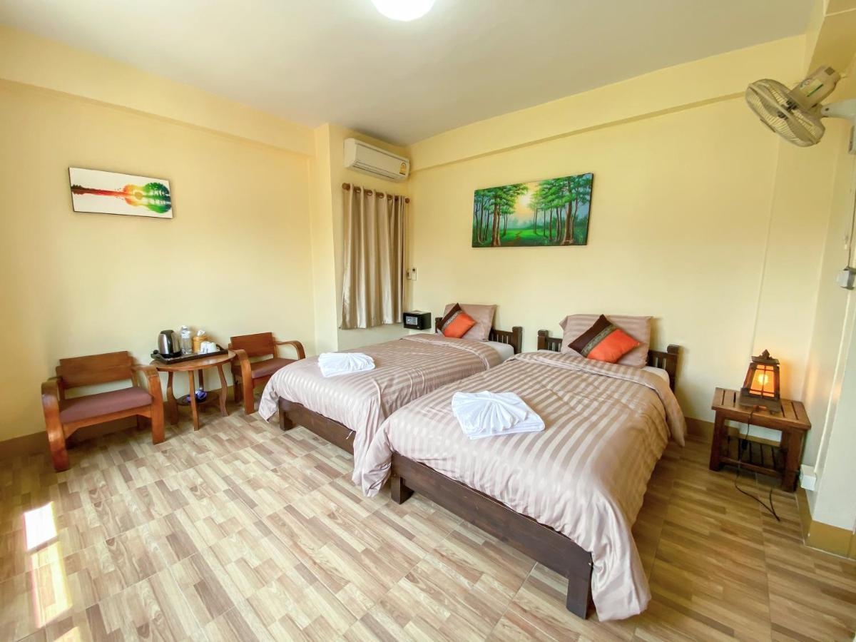 Kavil Guesthouse Чиангмай Екстериор снимка