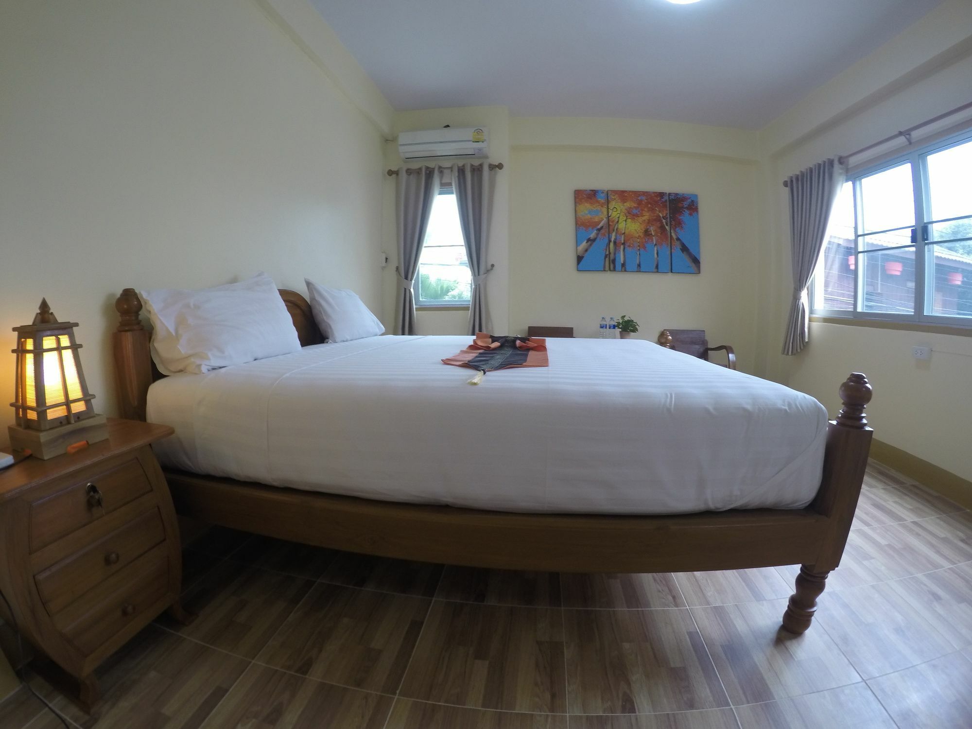 Kavil Guesthouse Чиангмай Екстериор снимка